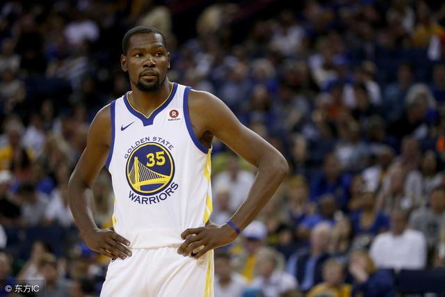 勇士促成NBA史上首个六方交易 李凯尔正式加盟