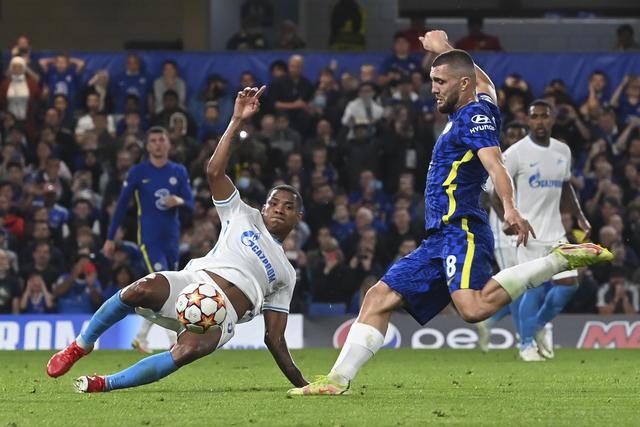 外媒盘点金球奖前30最佳阵容 维哈姆前锋马丁守门